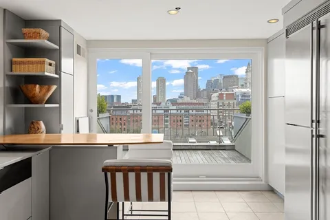 $1,500,000 | 357 Commercial Street, Unit 720, Boston, MA 02109