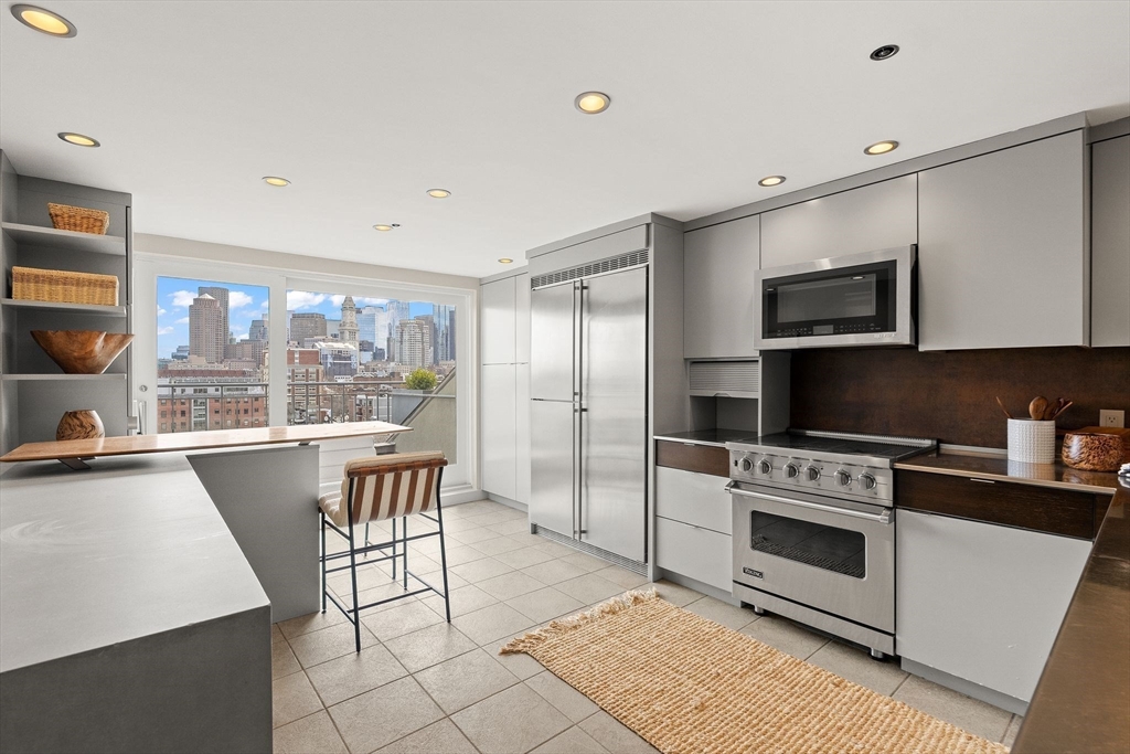 357 Commercial Street, Unit 720 Boston, MA 02109 - Photo 2 of 16