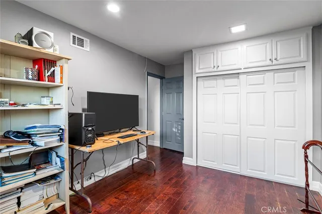 a view of house and outdoor space