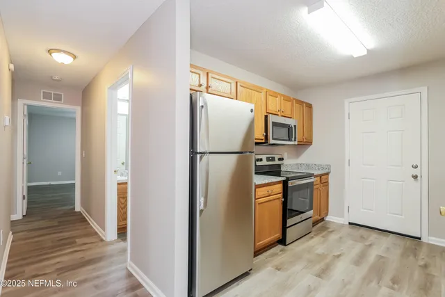 $1,745 | 3750 Warwick Street, Jacksonville, FL 32207