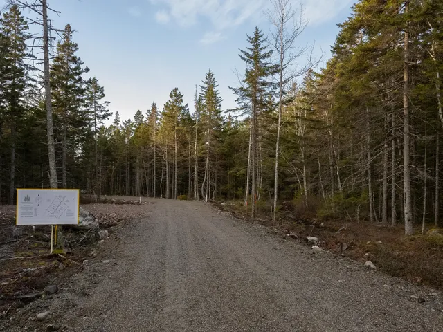 $199,000 | 0 Seawall Map/lot 17/11-01 Rd Harbor, Southwest Harbor, ME 04679