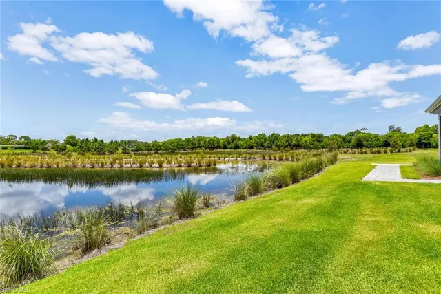 $8,000 | 7124 Saona Court, Naples, FL 34113