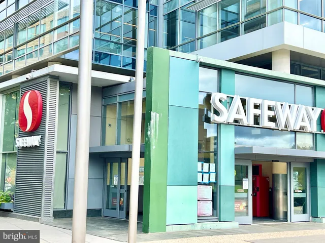 $424,000 | 383 O Street Southwest, Washington, DC 20024