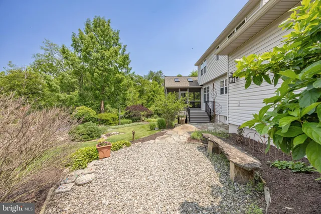 $565,000 | 315 Martingale Circle, Coatesville, PA 19320