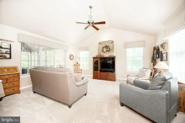 $565,000 | 315 Martingale Circle, Coatesville, PA 19320