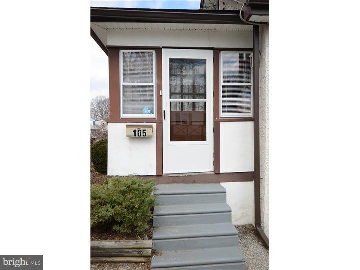 105 Barren Road Newtown Square, PA 19073 - Photo 2 of 25 Enclosed Porch