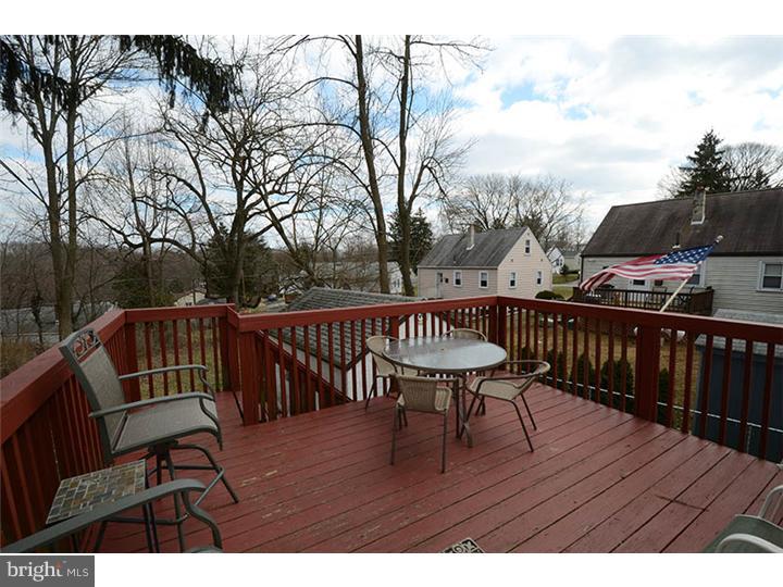 105 Barren Road Newtown Square, PA 19073 - Photo 12 of 25 Deck