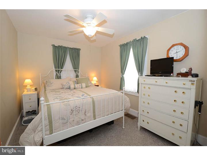 105 Barren Road Newtown Square, PA 19073 - Photo 13 of 25 Bedroom - Main