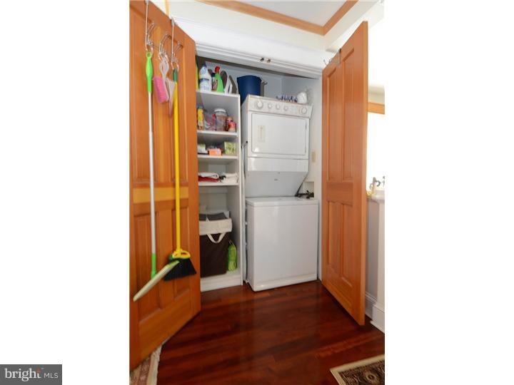 105 Barren Road Newtown Square, PA 19073 - Photo 6 of 25 Laundry Room