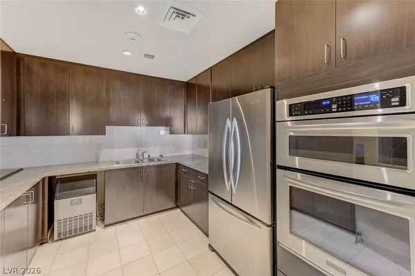 $2,700 | 8255 South Las Vegas Boulevard, Unit 1205, Las Vegas, NV 89123