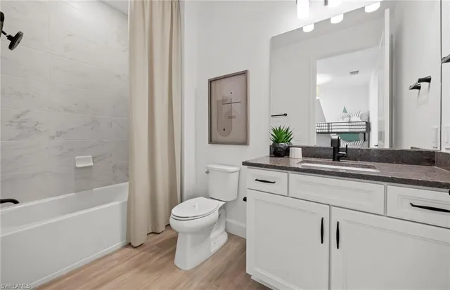 $613,125 | 12599 Quartz Drive, Alva, FL 33920