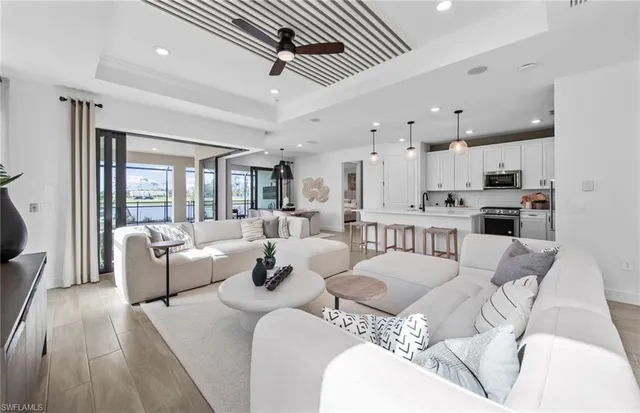 $613,125 | 12599 Quartz Drive, Alva, FL 33920