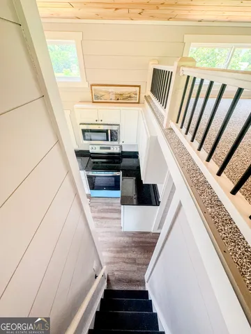 $289,800 | 527 Saunders Road, Franklin, NC 28734