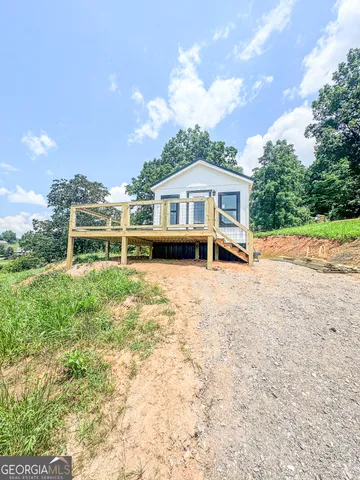 $289,800 | 527 Saunders Road, Franklin, NC 28734