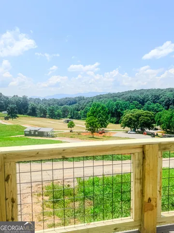 $289,800 | 527 Saunders Road, Franklin, NC 28734