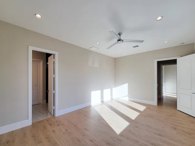 $2,900 | 5613 Leonard Street, Houston, TX 77023