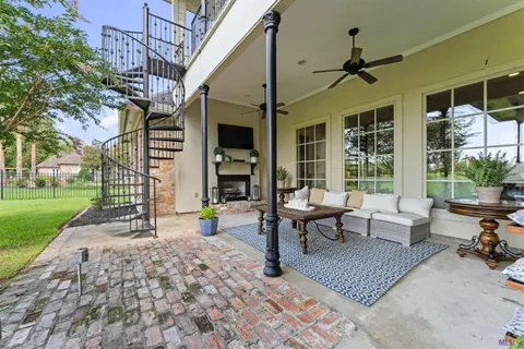 $655,000 | 2340 St Andrews Avenue, Zachary, LA 70791