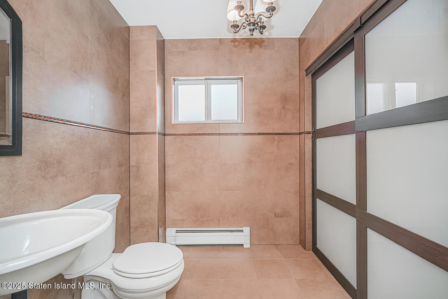 493 Willowbrook Road Staten Island, NY 10314 - Photo 14 of 38 FIRST FLOOR BATHROOM