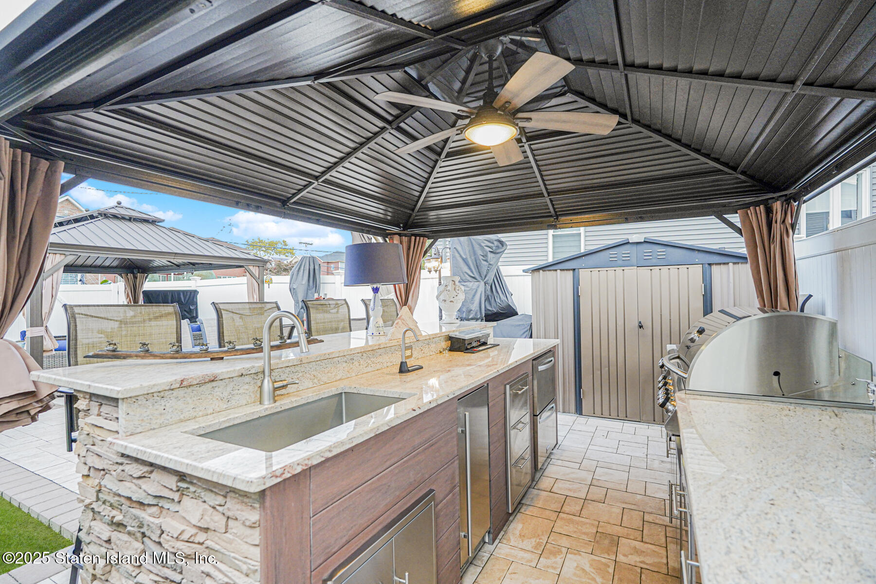 493 Willowbrook Road Staten Island, NY 10314 - Photo 32 of 38 BACKYARD