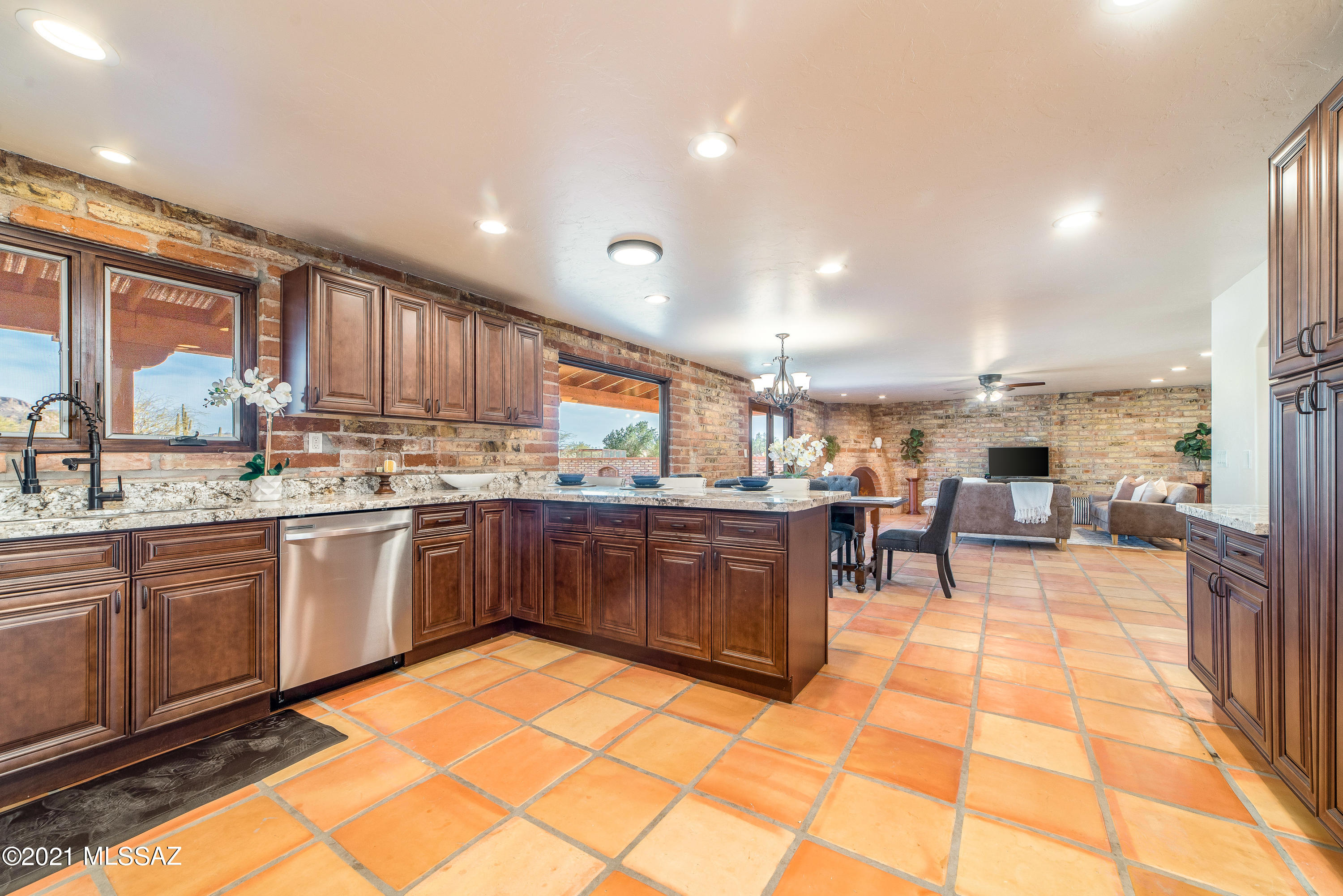4740 North Old Rnch Road Tucson, AZ 85743 - Photo 11 of 40 Gallery Image 11