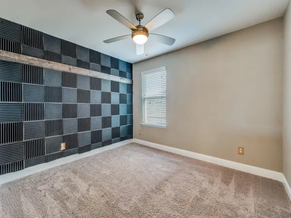 $2,800 | 2612 Wayne Avenue, Aubrey, TX 76227