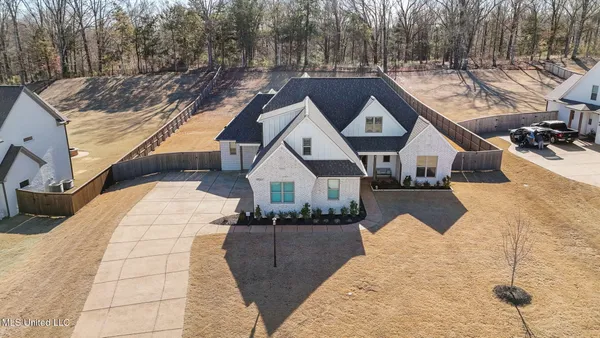 $609,000 | 5133 Camp Crossing, Hernando, MS 38632