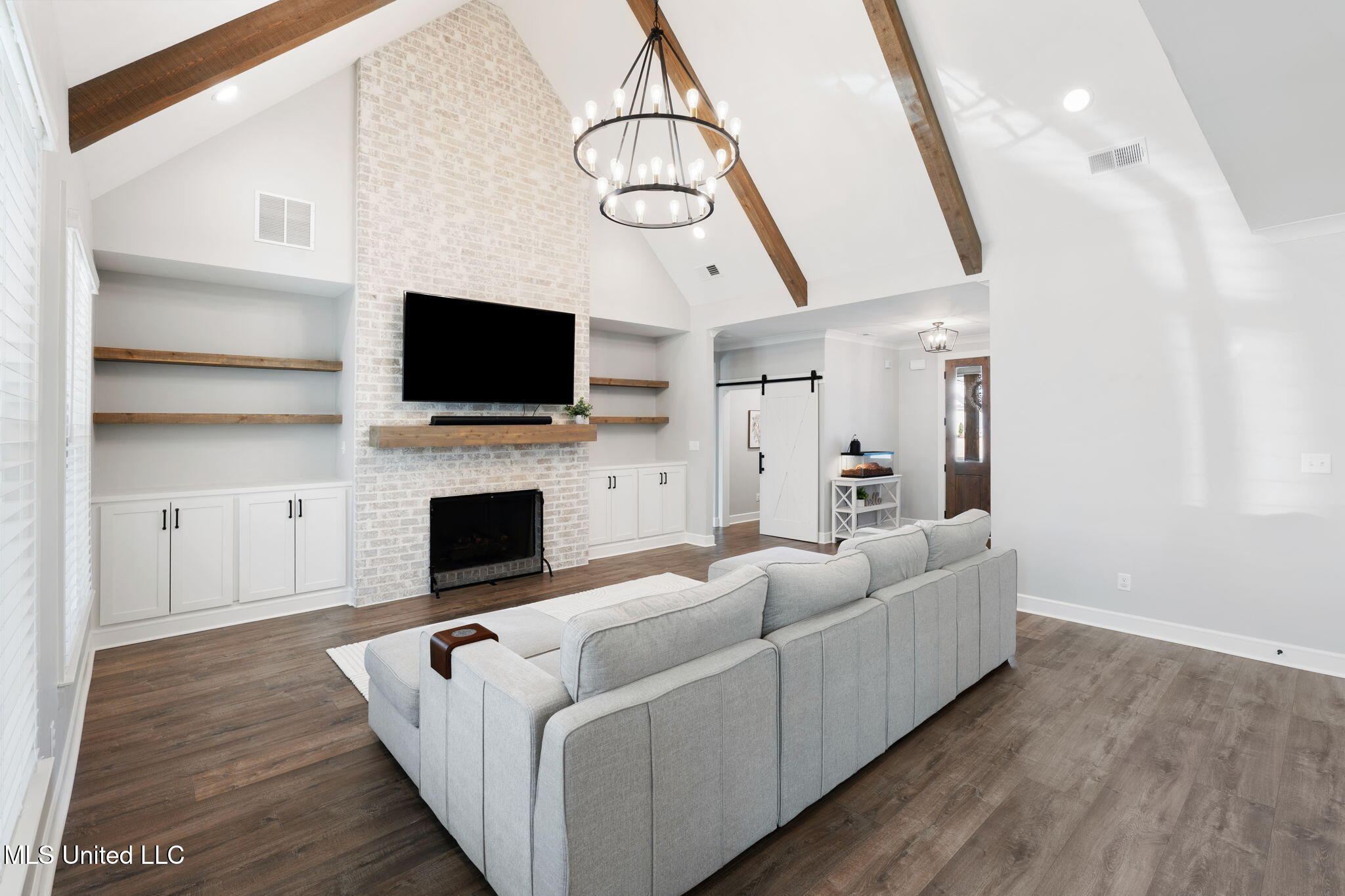 5133 Camp Crossing Hernando, MS 38632 - Photo 7 of 38 9-web-or-mls-5133 Camp Xing-08