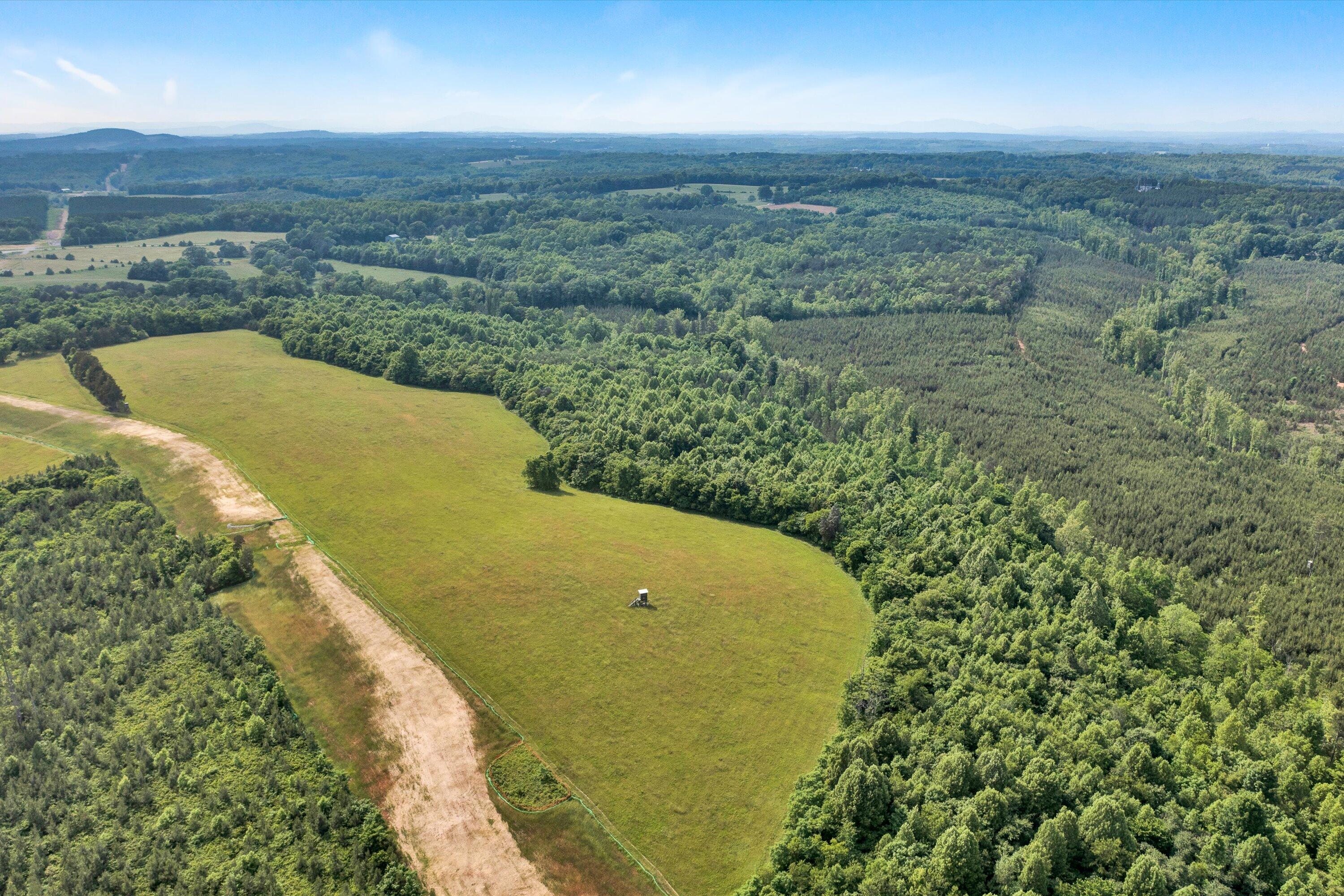Tract B West Gretna Road Penhook, VA 24137 - Photo 9 of 14 08-052220240119