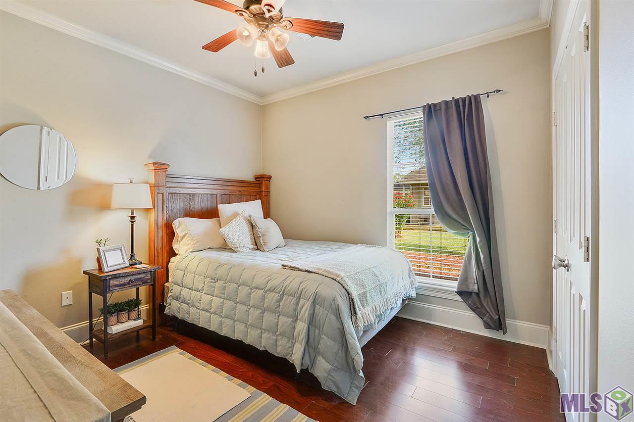 10326 Springrose Avenue Baton Rouge, LA 70810 - Photo 12 of 13
