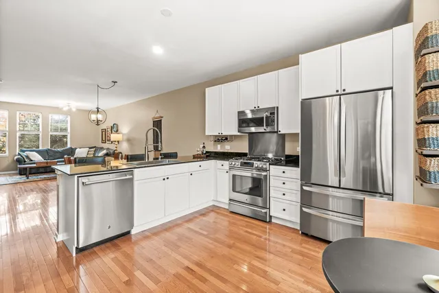 $389,000 | 605 Grove Lane, Forest Park, IL 60130