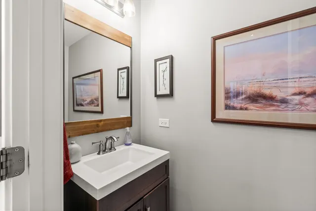 $389,000 | 605 Grove Lane, Forest Park, IL 60130