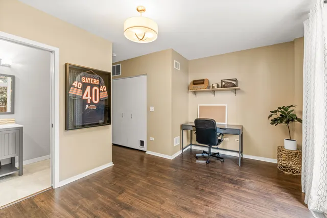 $389,000 | 605 Grove Lane, Forest Park, IL 60130