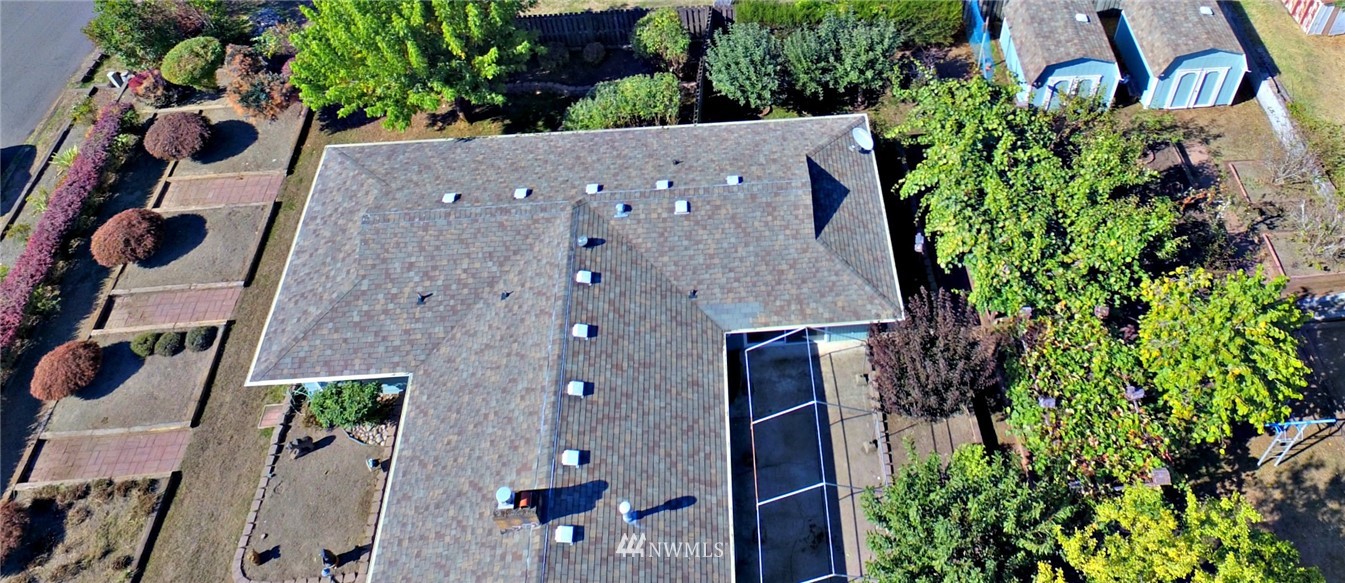 5205 Arrowhead Road Southwest Lakewood, WA 98499 - Photo 2 of 25 Gallery Image 2