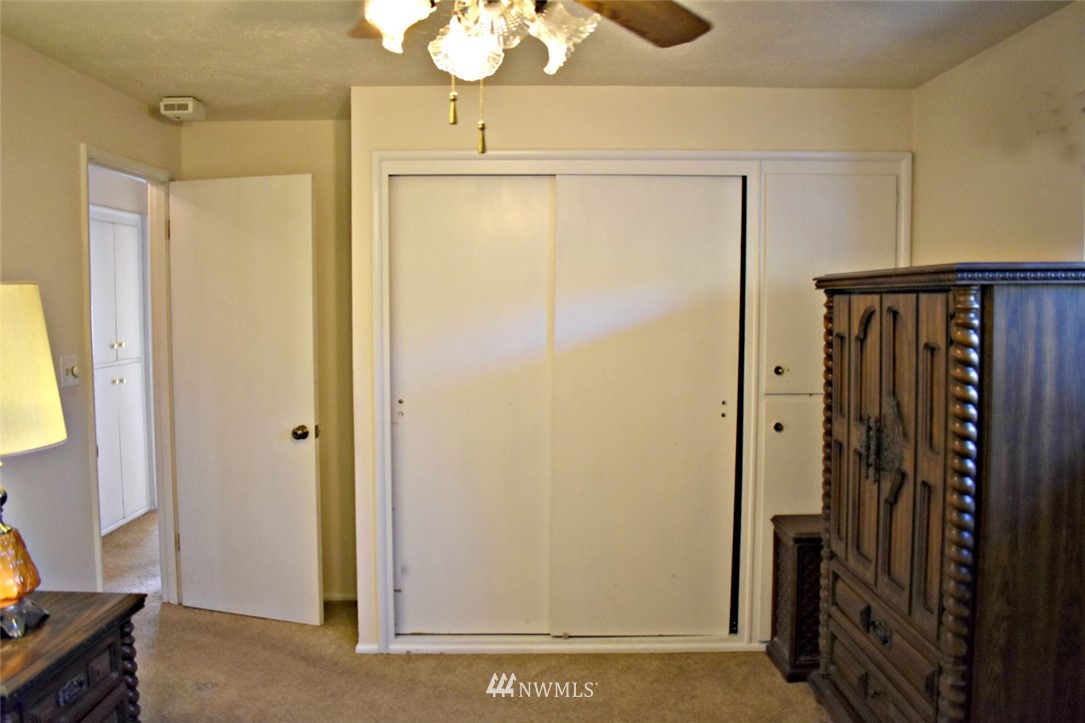 5205 Arrowhead Road Southwest Lakewood, WA 98499 - Photo 15 of 25 Gallery Image 15