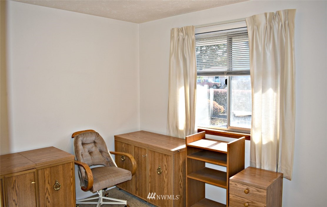 5205 Arrowhead Road Southwest Lakewood, WA 98499 - Photo 17 of 25 Gallery Image 17