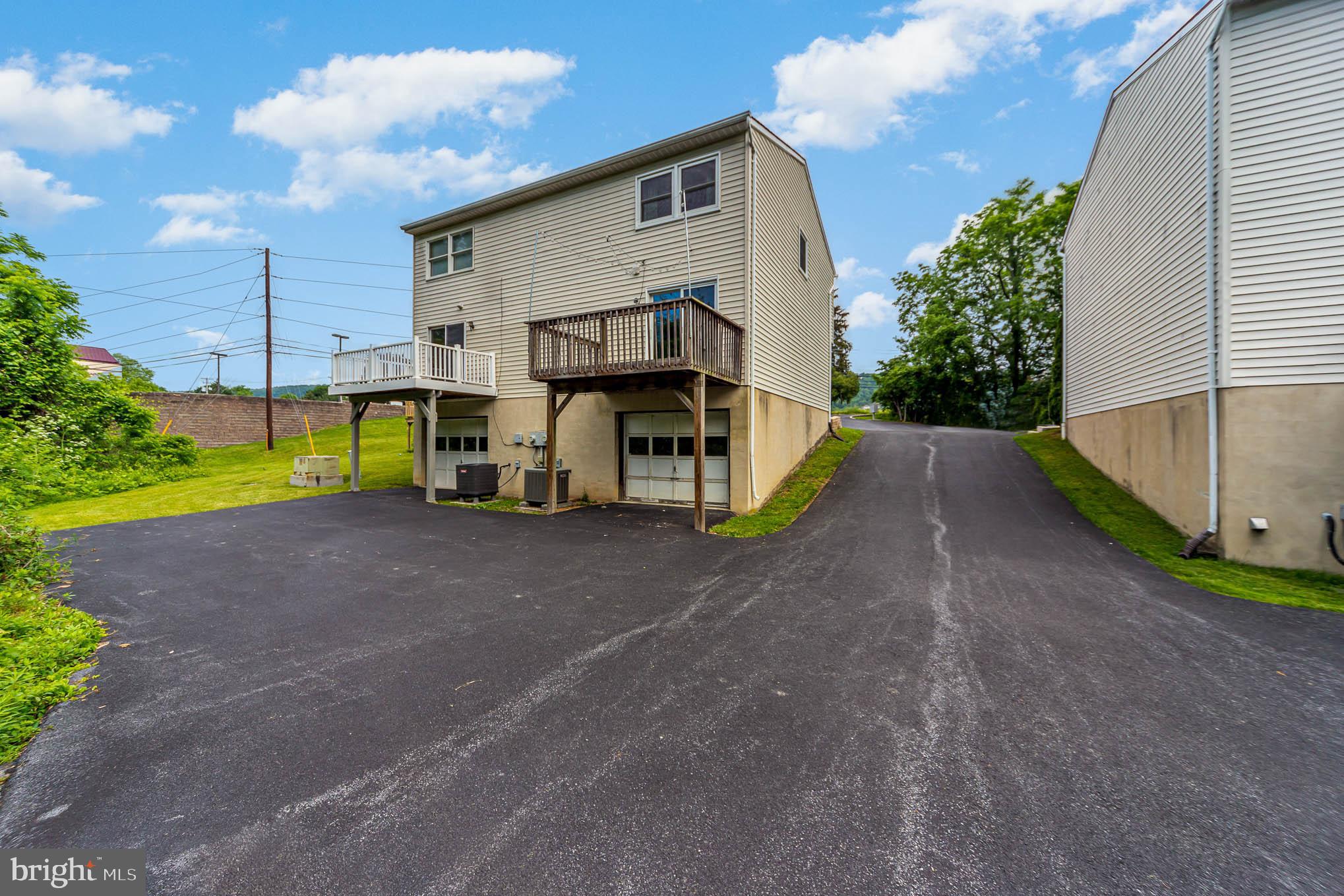 568 Valley Road Enola, PA 17025 - Photo 22 of 27