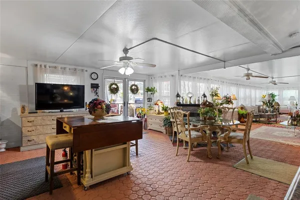 $749,000 | 259 Southwest Benz Way, Lake City, FL 32024
