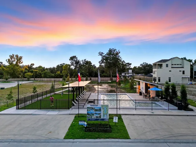 $889,999 | 1705 Bologna Lane, Houston, TX 77055