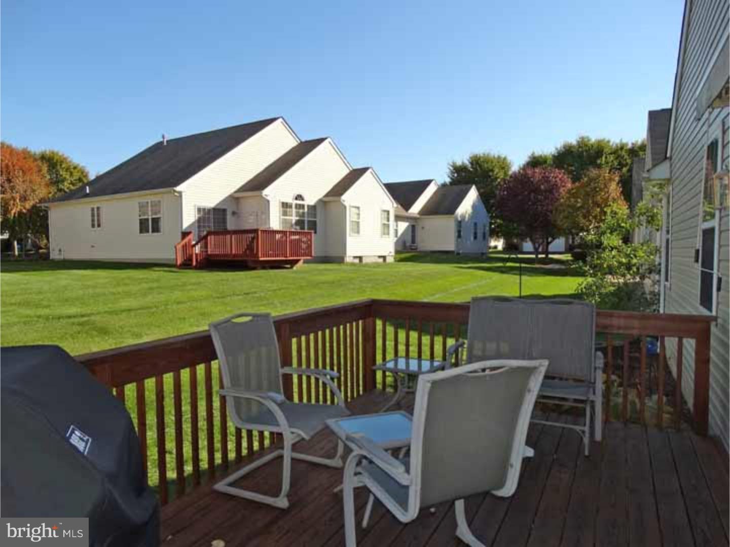 54 Bluebonnet Road Langhorne, PA 19047 - Photo 17 of 25 Deck