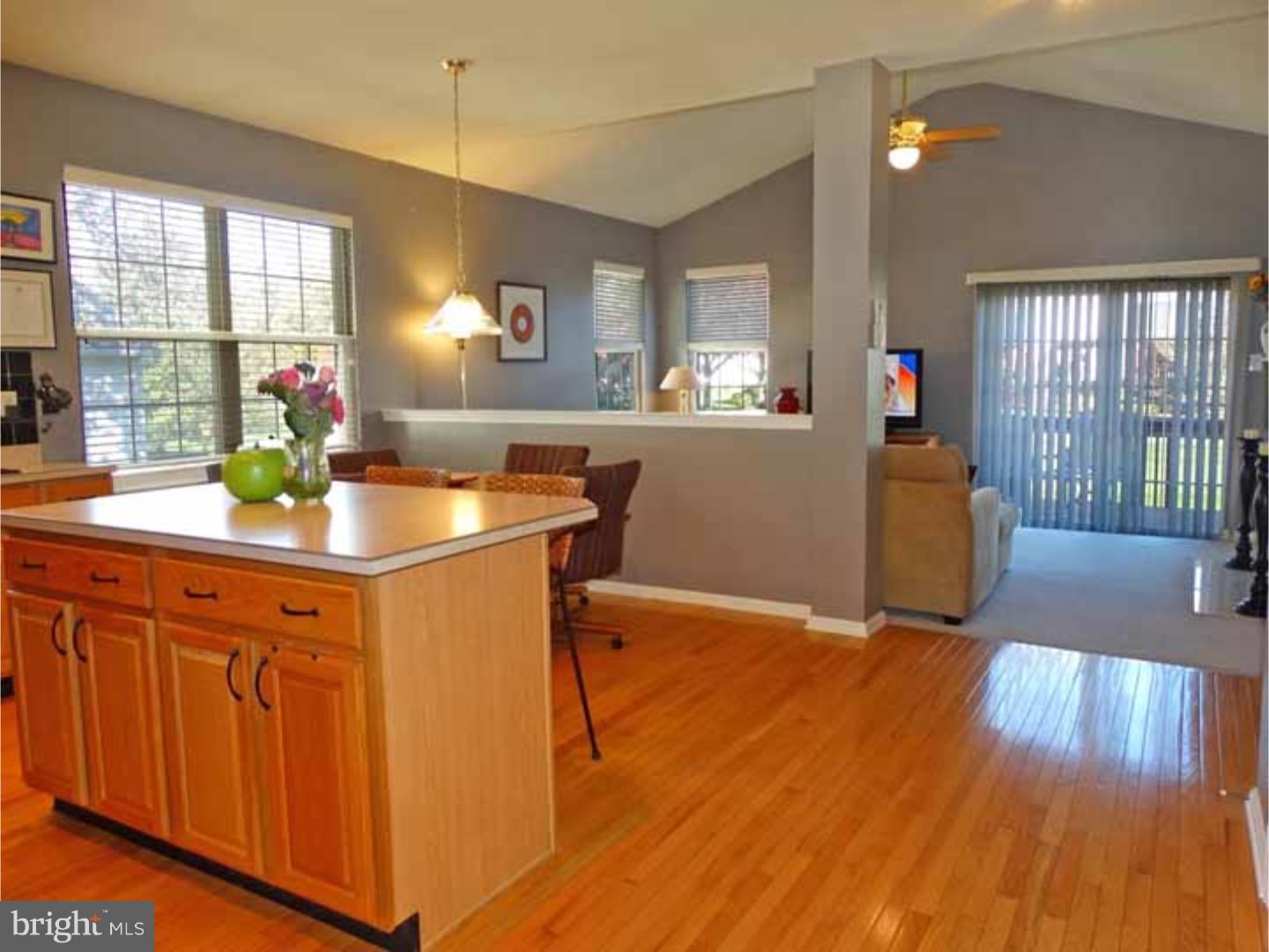 54 Bluebonnet Road Langhorne, PA 19047 - Photo 6 of 25 Kitchen