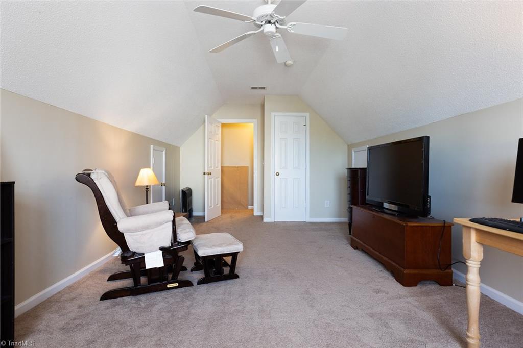 3708 Shadow Ridge Drive High Point, NC 27265 - Photo 23 of 26 Gallery Image 23