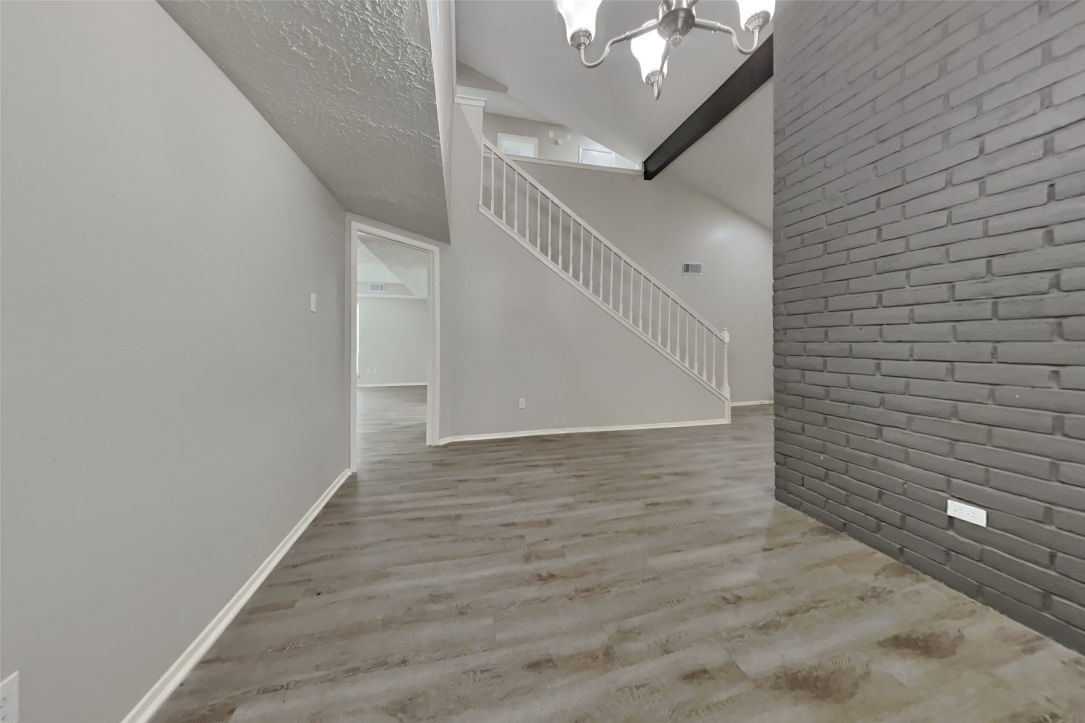 4810 Ingleside Court Spring, TX 77388 - Photo 10 of 29