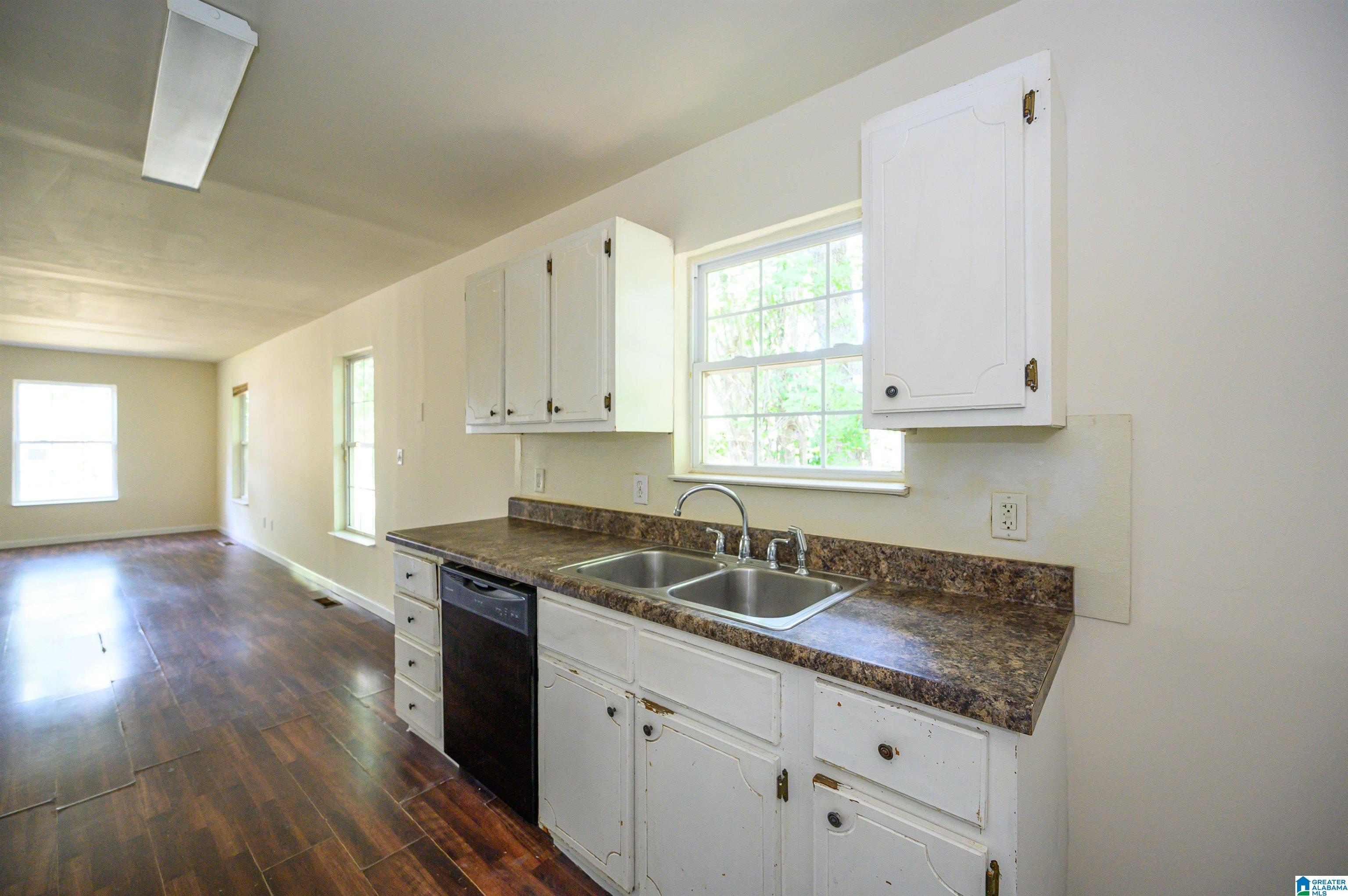 725 Fulton Avenue Birmingham, AL 35217 - Photo 9 of 28