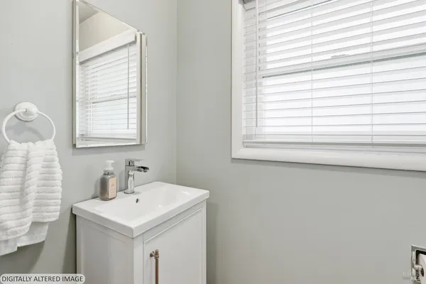$1,195,000 | 512 Keller Street, Petaluma, CA 94952