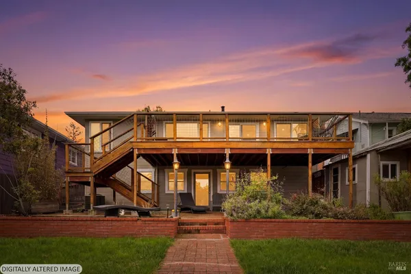 $1,195,000 | 512 Keller Street, Petaluma, CA 94952