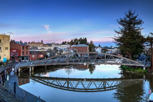 $1,195,000 | 512 Keller Street, Petaluma, CA 94952
