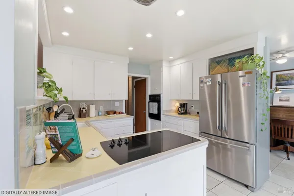 $1,195,000 | 512 Keller Street, Petaluma, CA 94952