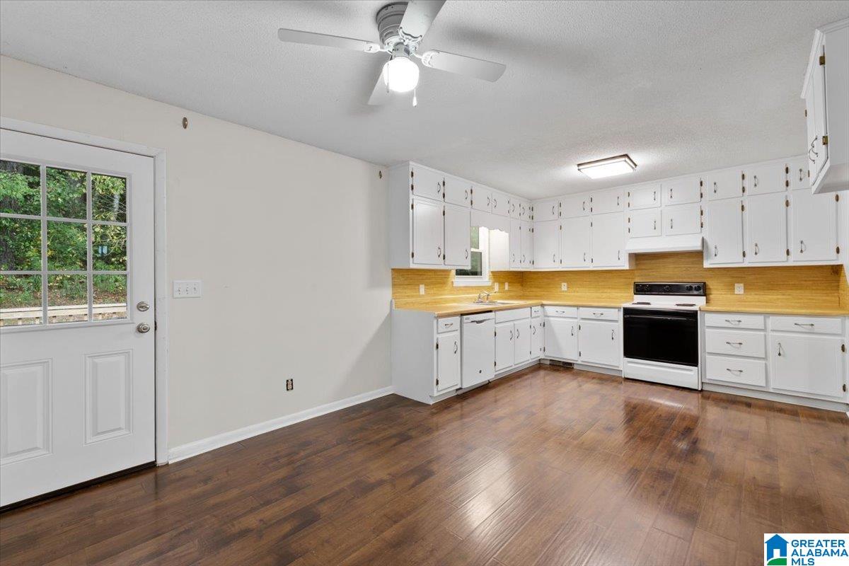 2957 Springville Boulevard Oneonta, AL 35121 - Photo 5 of 19