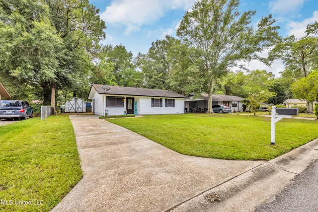 $237,500 | 229 Linda Drive, Ocean Springs, MS 39564