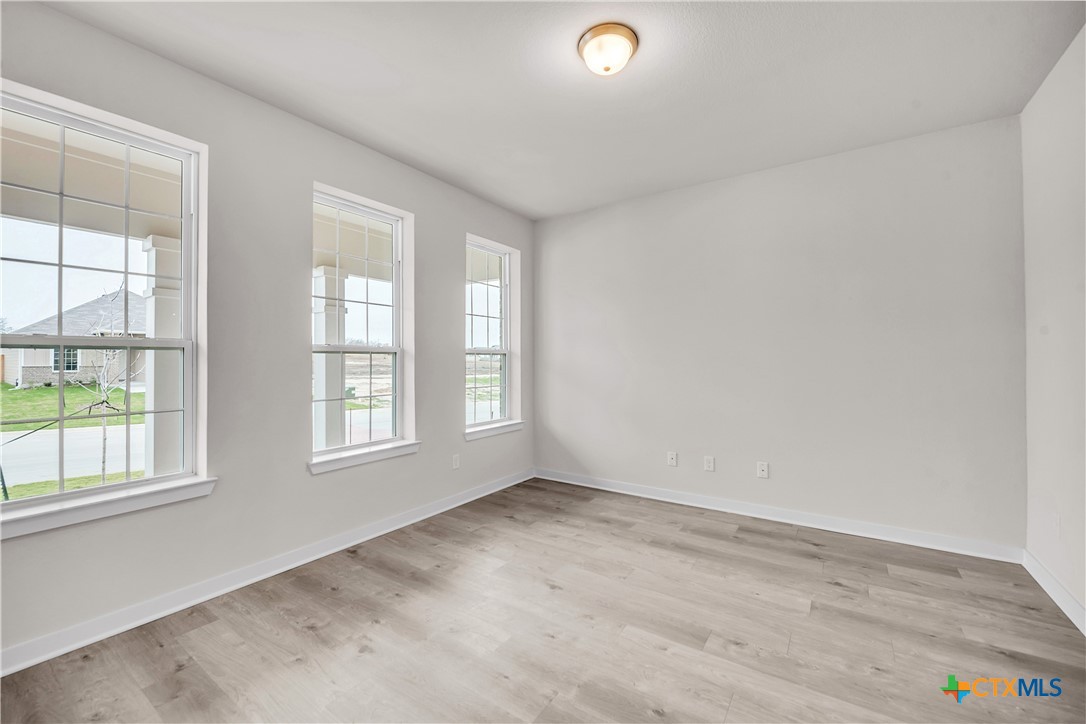 414 University Avenue Troy, TX 76579 - Photo 5 of 30